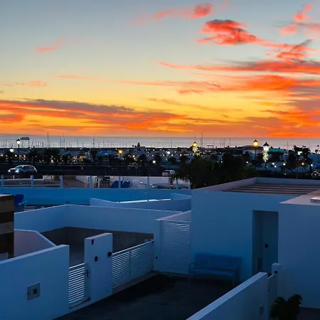 Khaleesi En Lanzarote فيلة