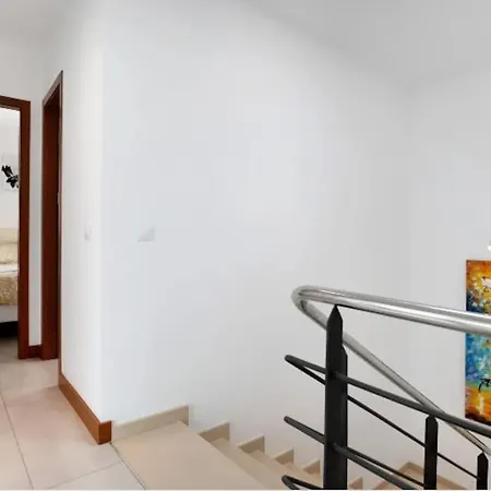 Khaleesi En Lanzarote أرّاثيفي